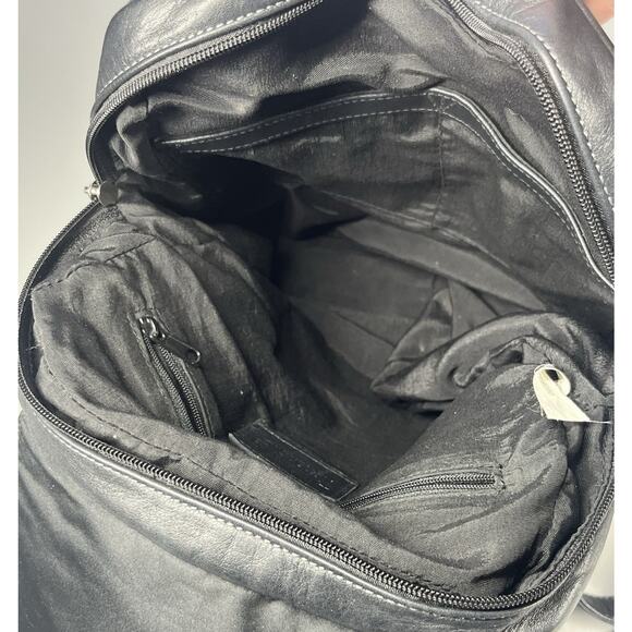 Tignanello Leather Backpack Black Bag Flap Over Zip Shoulder Straps Travel Purse - Picture 11 of 16